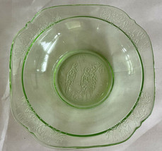 Vintage 1932 Federal Uranium Glass Green Sylvan Parrot Berry Bowl Mint 5” - £23.52 GBP
