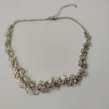 Avon Silver Tone Linked Rings Collar Necklace 16&quot; - £11.79 GBP