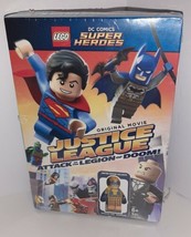 LEGO Trickster Minifigure NEW w/ Justice League Attack on the Leigon of Doom DVD - £8.67 GBP