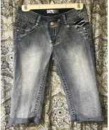 Jeans Cuff Capris Bling embroidery Juniors Wm Size 7 No Boundaries Lt Bl... - $20.46 CAD