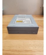 Samsung SC-148 CD Master 48E CD-ROM IDE Drive 48X Internal Gray  - $15.28 CAD
