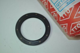 TTO F1431 Double Lip Shaft Oil Seal TC 2.5&quot; x 1.85&quot; x .25&quot; PN# TC-2.50-1... - £9.80 GBP