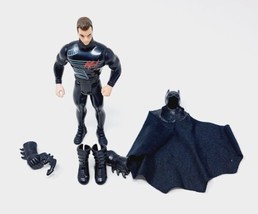 Kenner Dark Knight Collection Bruce Wayne / Batman 1990 4.75&quot; Quick Change Suit - £22.92 GBP