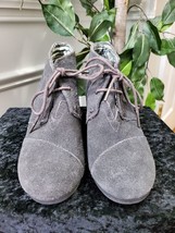 TOMS Kala Women&#39;s Gray Suede Leather Desert Wedge Ankle Booties Size 8.5 W - £28.41 GBP