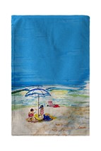 Betsy Drake Playing On The Beach Beach Towel - £56.26 GBP