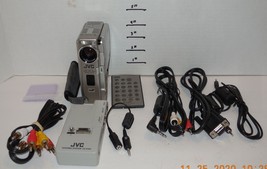 JVC GR-DVM70 Mini DV Video Recorder 200X Zoom Camcorder Silver Tested Works - £117.33 GBP