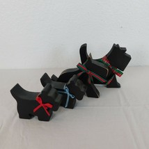Wooden Scottie Dog Family Lot of 4 Bows Father Mother Children 2.75-4.25... - $14.52