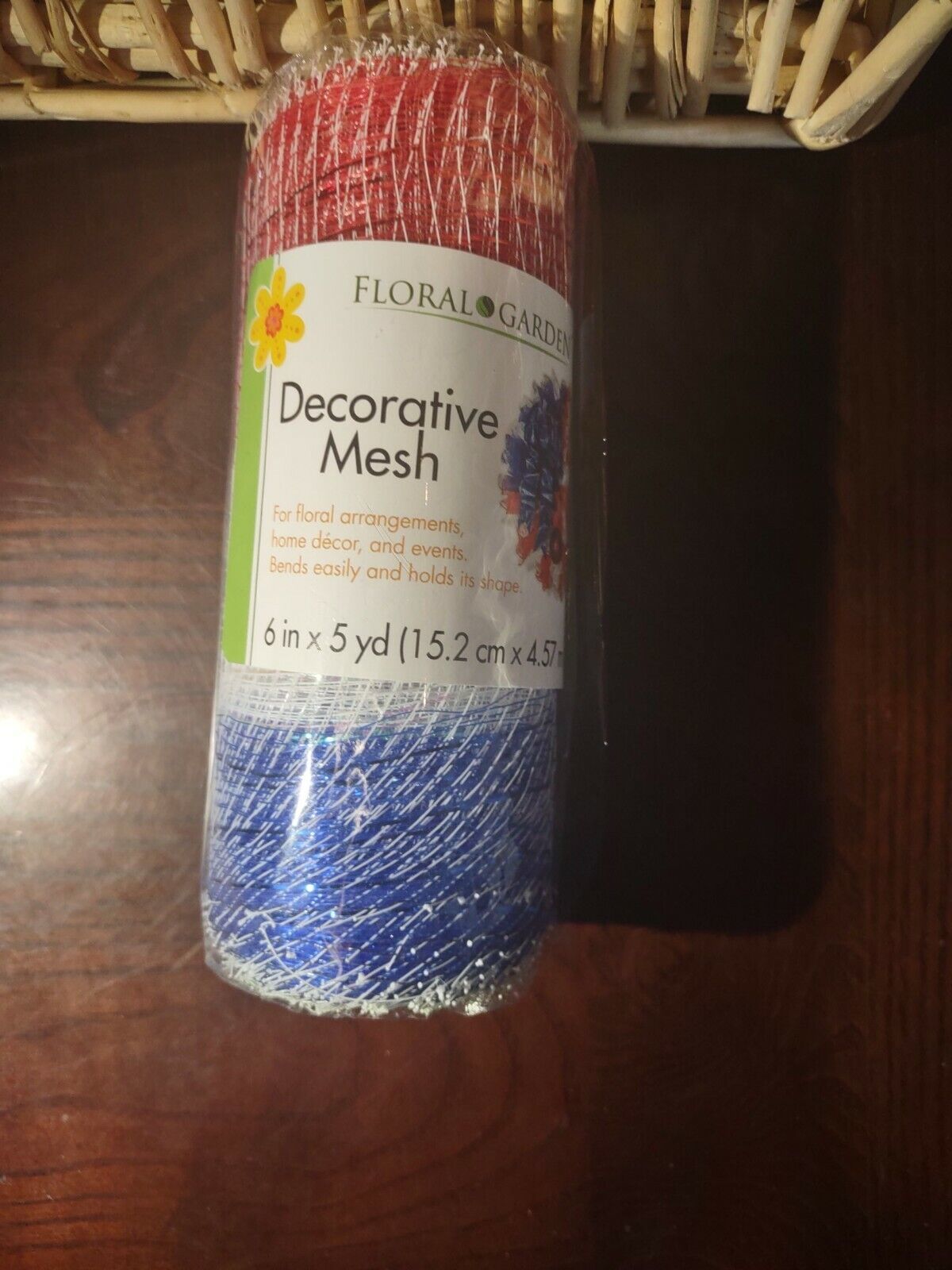 Red White And Blue Decorative Mesh 6 In X 5 Yd-Brand New-SHIPS N 24 HOURS - $6.81