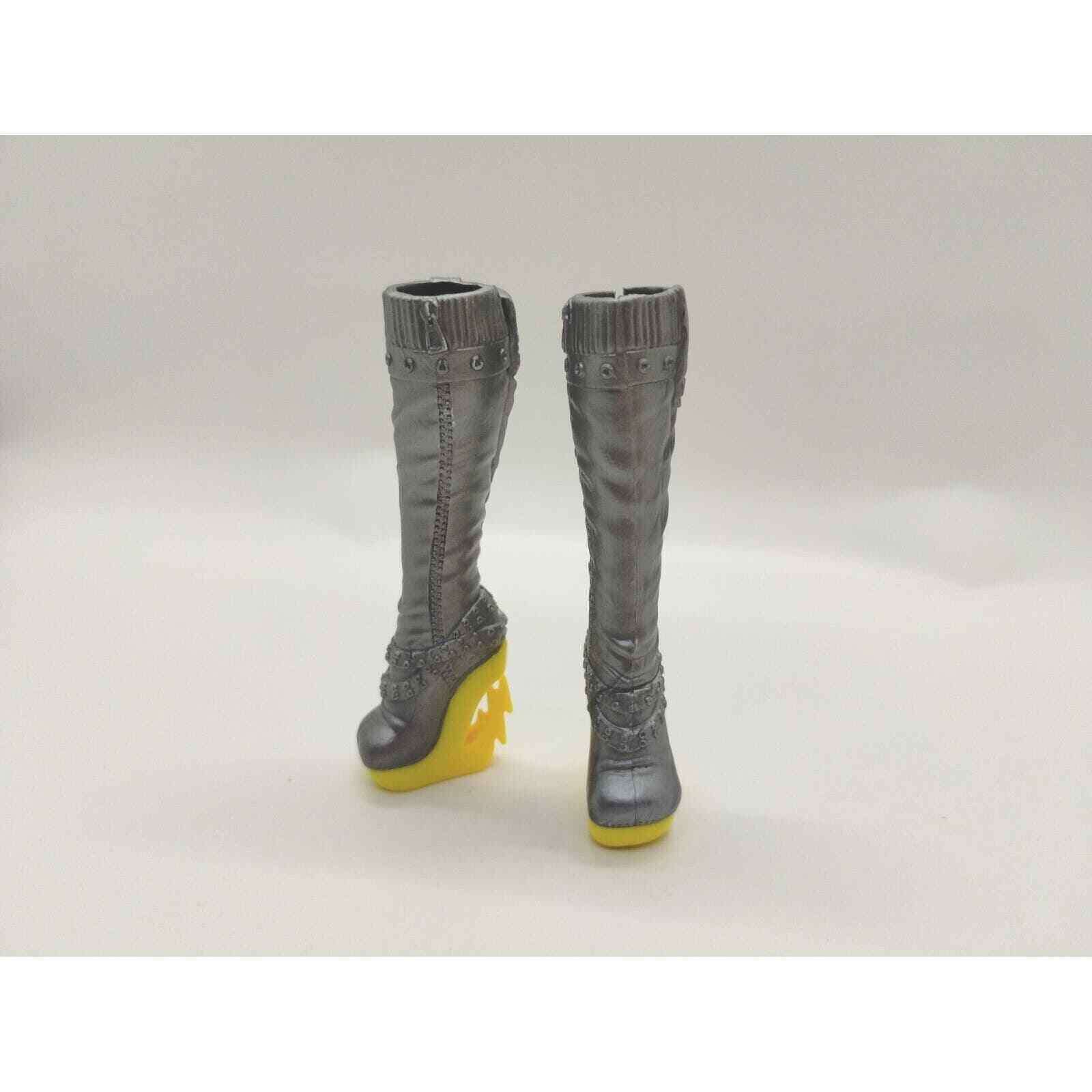 Primary image for Monster High Frankie Stein - Freaky Fusion - Pair Silver Yellow Boots Shoes Only