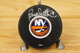 NHL Autographed Hockey Puck New York Islanders Bryan Trottier #19 125/150 - £27.24 GBP