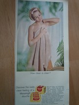 Massengill Powder Print Magazine Advertisement 1966 - $94.99 MXN