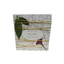 Rosy Rings Petal and Thread Spicy Apple Snowflake Sachet - £21.14 GBP