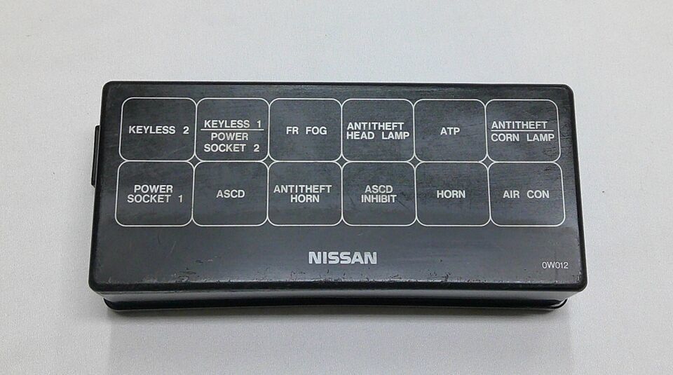 96 - 00 Nissan Pathfinder Front Relay Fuse Box Upper Cover Lid 0W012 B3 - $19.25