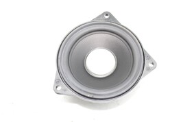 11-16 BMW F10 9368383 MIDRANGE SPEAKER E6470 image 4