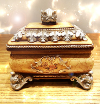 HAUNTED ANTIQUE BOX 900,000X RAGS TO RICHES DIVINE WEALTH MYSTICAL TREASURE - $113.33