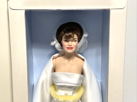 Franklin Mint Jackie Kennedy Vinyl 15&quot; Doll New - £19.46 GBP