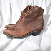 VTG Laredo Half Boots Women 7.5 Brown Pointy Narrow Toe, Zipper Genuine Leather - $37.39