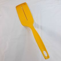 Vintage Foley Spatula Turner Long Blade 1 Slot Angled Yellow Gold Nylon ... - $14.00