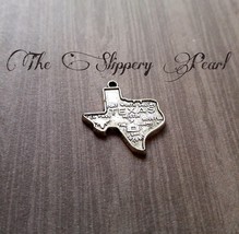 2 Texas Charms Pendants State of Texas Highly Detailed Lone Star State Silver - £4.18 GBP