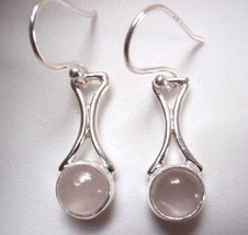 Round Rose Quartz on Curved Stem 925 Sterling Silver Dangle Earrings - £9.87 GBP