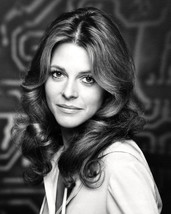 The Bionic Woman beautiful Lindsay Wagner 16x20 Poster - $19.99