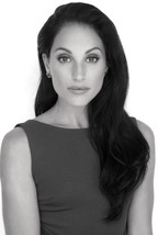 EMILY COMPAGNO Fox News hostess sleeveless dress b/w 7x10 portrait - €5,12 EUR