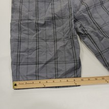 Cabela's Casuals Women's Gray Collection Chino Hiking Plaid Shorts Sz 14 (36×11) image 9