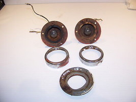 1951 WILLYS WAGON FRONT TURN SIGNAL HOUSINGS &amp; BEZELS OEM YANKEE - 975 - £35.54 GBP