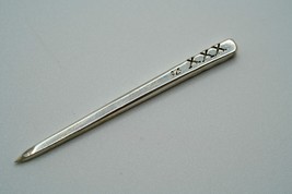 Sterling Silver Hand Made Hammered and Stamped Pirate XXX Toothpick 5cm - $952.98 MXN