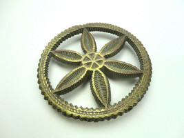 Vintage Brass Plant Leaf Circle Wheel Pattern Trivet Antique - £9.79 GBP