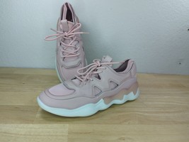 Ecco Womens ELO Athletic Sneaker Silver Pink 39 US 8-8.5 - $49.33