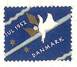 1952 Denmark Julen Christmas Seal - £0.77 GBP