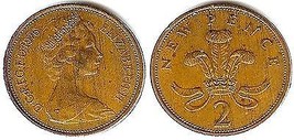 1977 United Kingdom Elizabeth 2 New Pence - Very Fine - $1.95