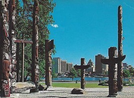 1970&#39;s Totem Poles &amp; Skyline, Vancouver, British Columbia, Canada - £3.09 GBP