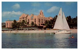 Royal Hawaiian Hotel on the Beach at Waikiki Hawaii Postcard - £7.85 GBP