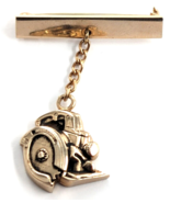 VTG Circular Saw Bar Pin Dangle Construction Tool Jewelry Tradesman Gold... - €17,11 EUR