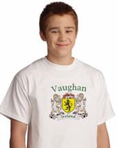 Vaughan Irish Coat of arms tee Shirt in White - €13,48 EUR+