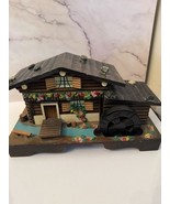 Vintage Water Well Music/Jewelry Box - $370.97 MXN