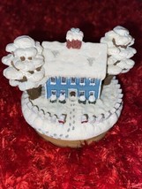 1998 Our America Gift Winter Home Candle Topper - £11.95 GBP