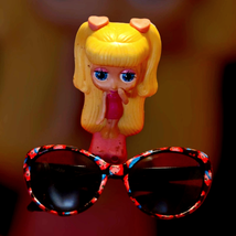 Vtg. Shopkins sunglasses for kids and Daisy Starz 2001 action figure from Mattel - £15.03 GBP