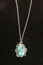 Vintage Unmarked Sterling Silver Native American Turquoise Pendant W/ 18” Chain - £27.89 GBP