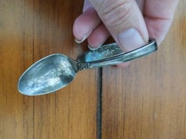 Vintage Oneida Ltd. 1881 Rogers Bent Baby Spoon - £12.63 GBP