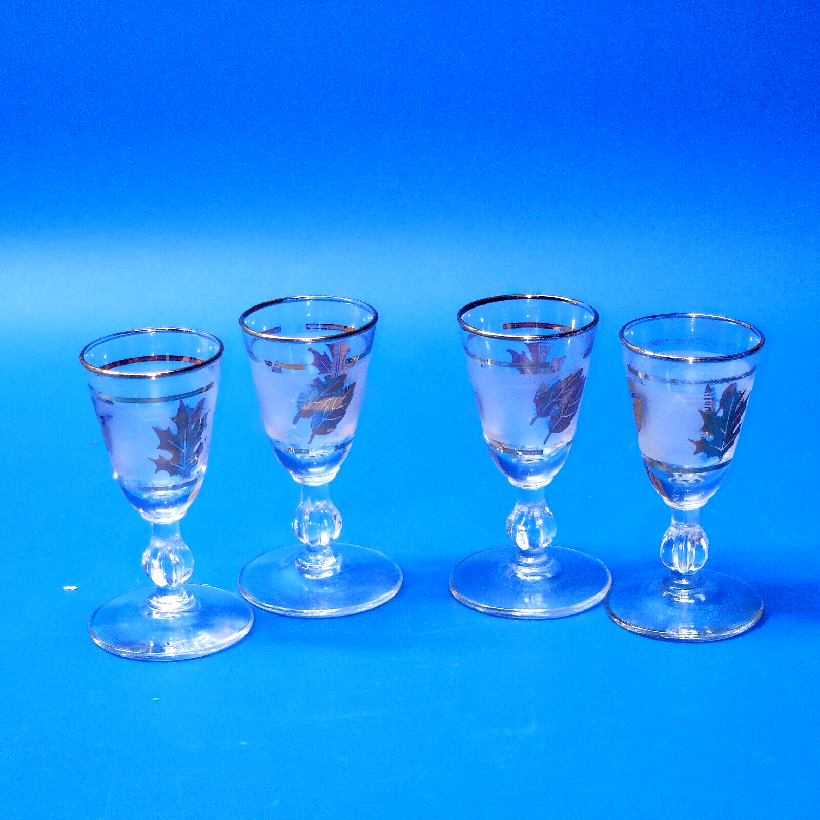 Vintage Libbey GOLDEN FOLIAGE 3¼” Cordial Glass Frosted & Gold Trim - Set Of 4 - £19.94 GBP