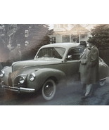 1950&#39;s PHOTO OF CLASSIC CAR 4X5 VINTAGE PHOTO OF MEN IN COATS STANDING B... - £5.07 GBP