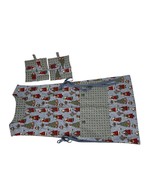 Holiday Christmas Santa Print Apron &amp; Matching Hot Pads - $332.16 MXN