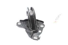 04-08 MINI COOPER REAR LEFT DRIVER SIDE KNUCKLE TRAILING ARM BRACKET E5752 image 2