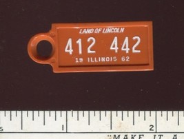 Vintage 1962 Illinois license plate keyring tag from Disabled American Veterans  - £5.49 GBP