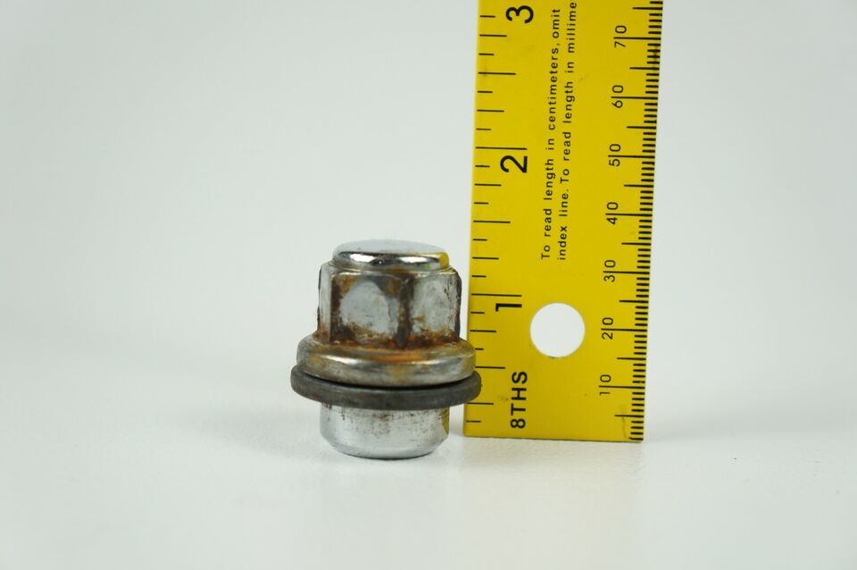 2005-2008 acura RL kb1 lug nut bolt hardware studs chrome used - $9.87