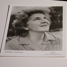 Maureen Stapleton Signed Autograph 8X10 Press Photo Actress Auto - £23.42 GBP