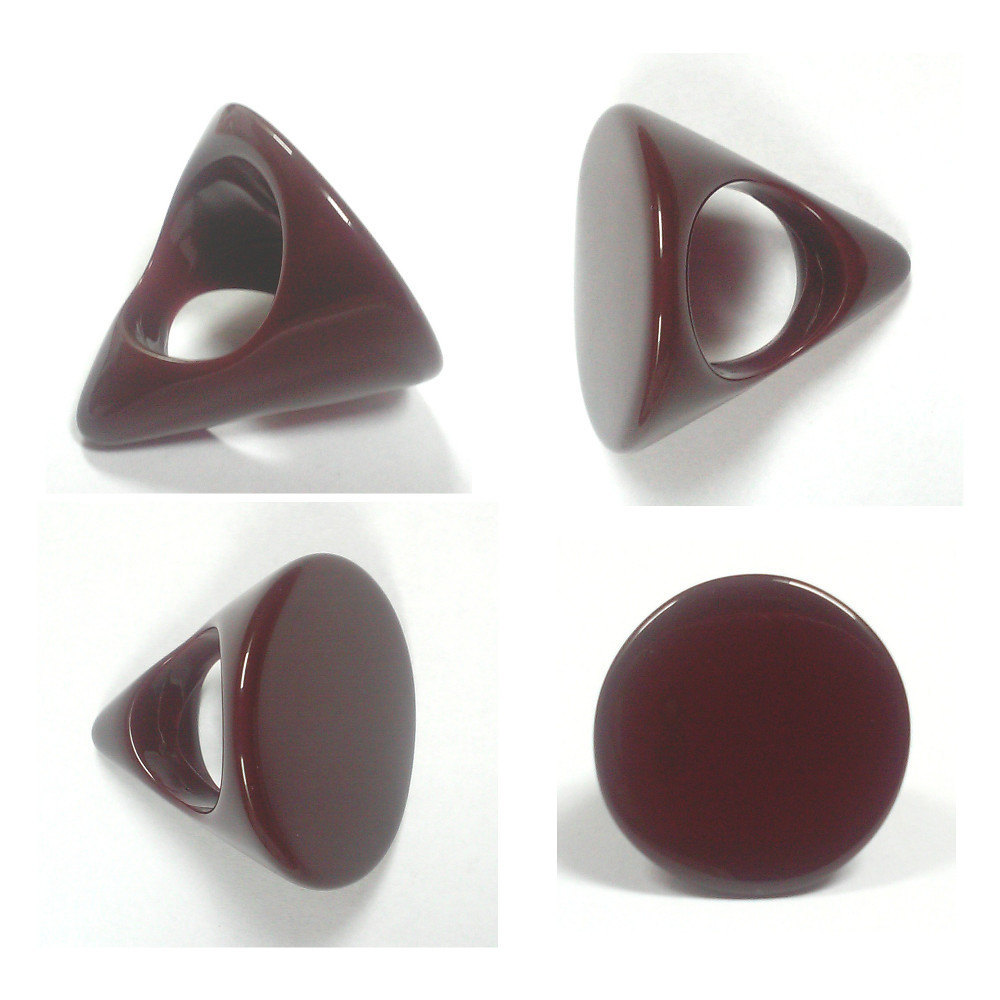 Mid Century Brown Lucite Ring, Mod Pyramid Disc Ring - $175.00